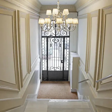 Apartamento Ainb Eixample - Miró Barcelona