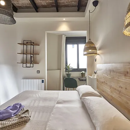 Ainb Eixample-miro Apartamento *