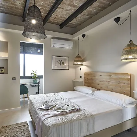 Ainb Eixample-miro Apartamento