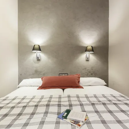 آين بي إيكزامبل-ميرو برشلونة