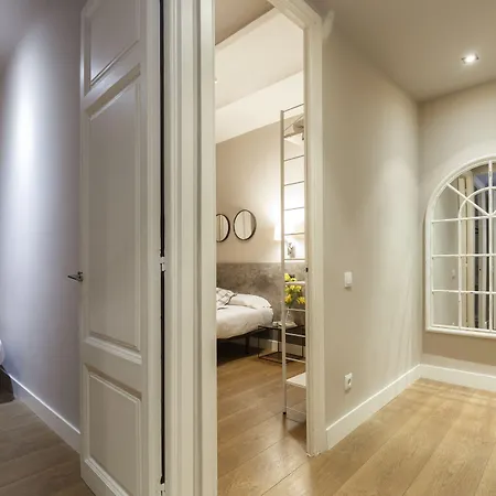 شقة آين بي إيكزامبل-ميرو