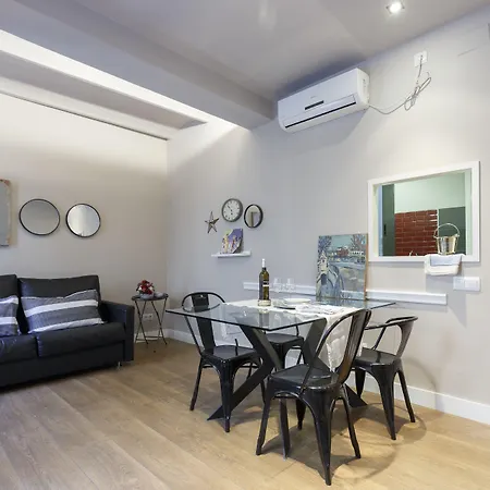 آين بي إيكزامبل-ميرو شقة