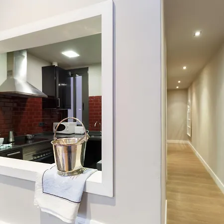 آين بي إيكزامبل-ميرو * برشلونة