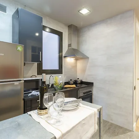 آين بي إيكزامبل-ميرو * برشلونة