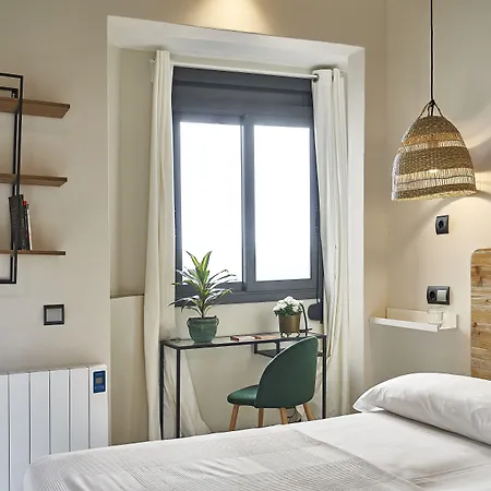 آين بي إيكزامبل-ميرو *