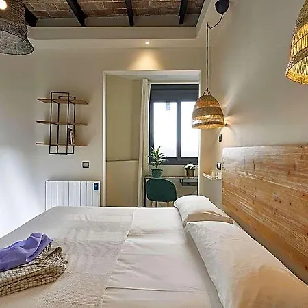 Ainb Eixample-miro Apartment *