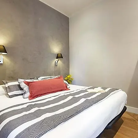 Ainb Eixample-miro Apartment