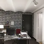 آين بي إيكزامبل-ميرو *
